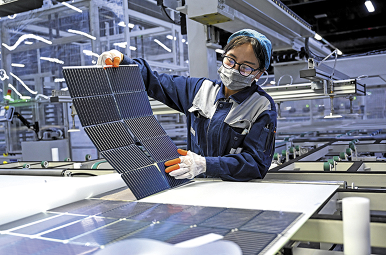 China’s Solar Firms Battle Losses, But Overseas Markets, New Tech Offer a Lifeline