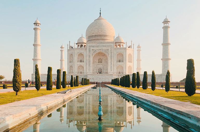India Resumes Tourist Visas for Chinese Nationals After Five-Year Ban