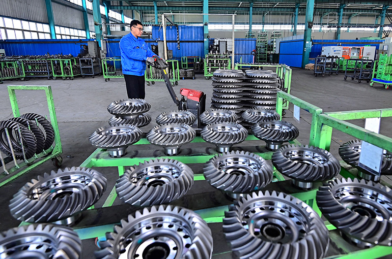 China’s Factory Activity Declines for Fourth Straight Month to Lowest Since April