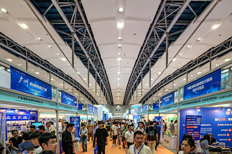 China's Cross-Border E-Commerce Fair in Guangzhou to Feature AI Tech, Overseas Social Media, Other New Zones