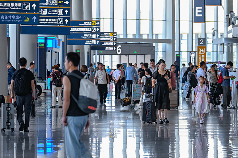 China's Air Travel Picks Up in July, But Ticket Prices Stay Low