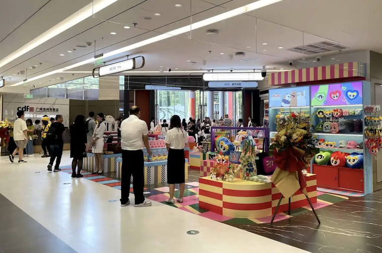 China’s Guangzhou, Shenzhen Open First Downtown Duty-Free Stores