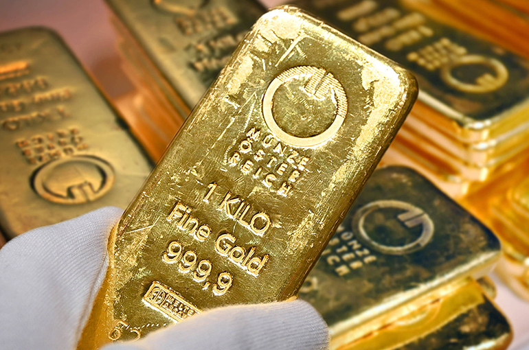 China’s Forex Reserves Rise to Near 10-Year High; Gold Cache Climbs for 10th Straight Month