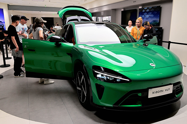 Xiaomi Auto Buyers Are Mainly Young, Affluent Fans Buying Their First Car, Report Shows