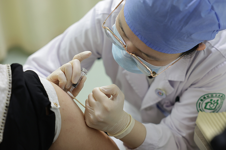 China to Roll Out HPV Vaccines for Schoolgirls in National Program This Year