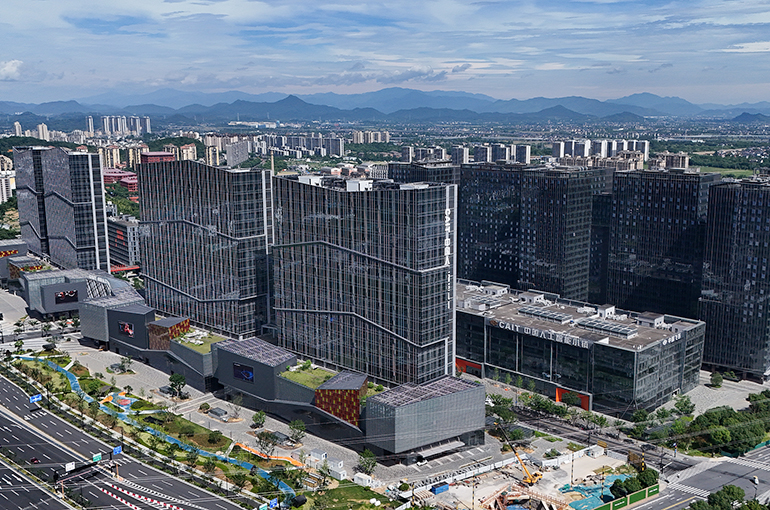 China’s Major Cities Intensify Tech Rivalry With Free Office Incentives
