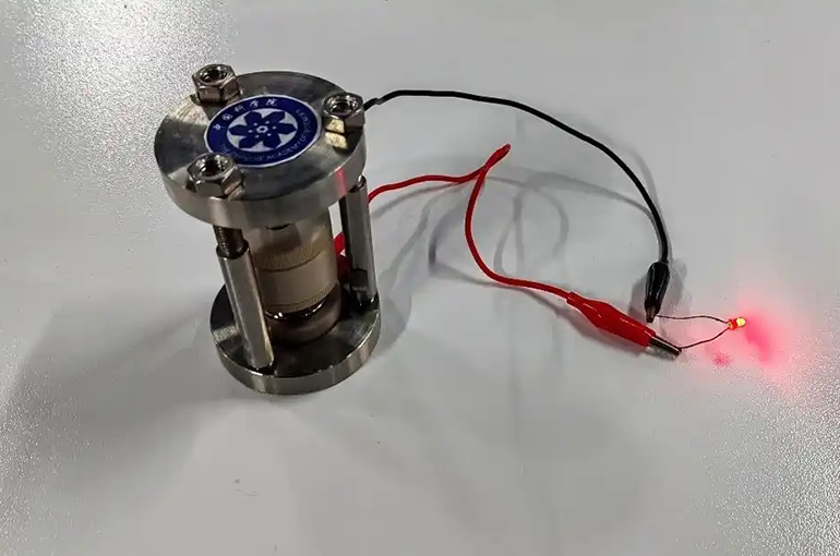 Chinese Scientists Create World's First Hydride Ion Prototype Battery