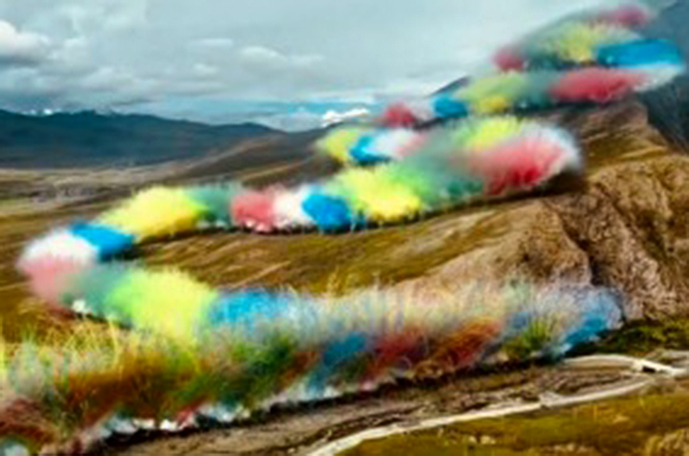 Arc’teryx Faces Backlash Over Xizang Fireworks Show, But China Sales Hold Steady