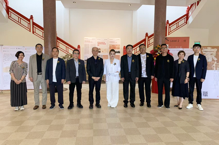 ‘Silver Letters’ Helped Transform Rural China, First Yicai Panorama Salon Reveals