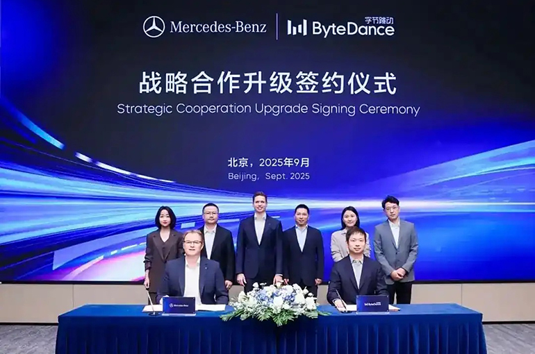 Mercedes-Benz Deepens Smart Car Partnership With China's ByteDance