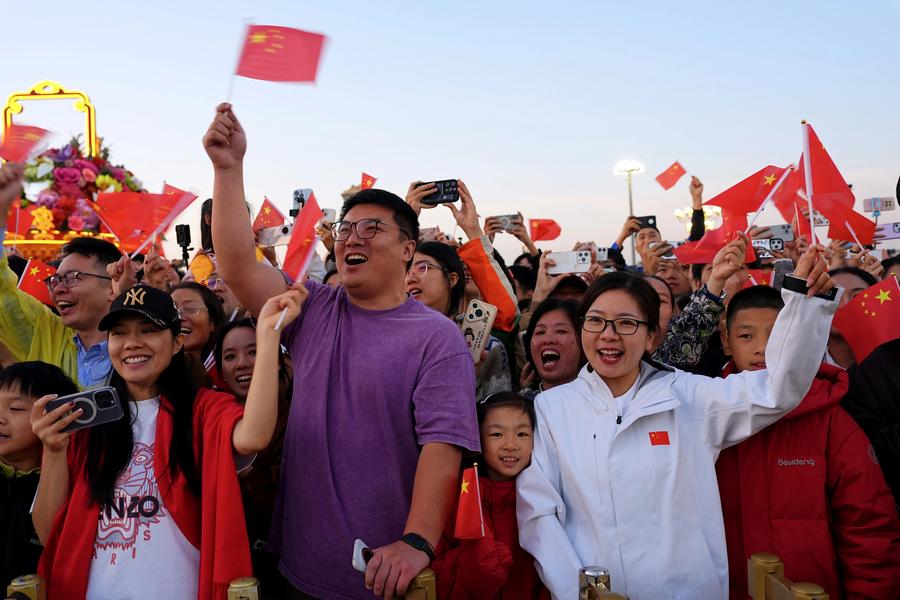 China's Holiday Consumption Showcases Economic Vitality, Innovation