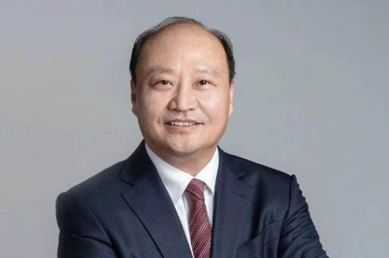 Everest Medicines Names Fosun Pharma's Ex-Chair to Steer Launch of Its First Personalized Cancer Jab