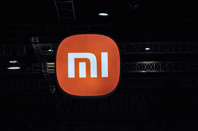 Xiaomi's Stock Falls After Fatal Crash Involving SU7 Ultra EV