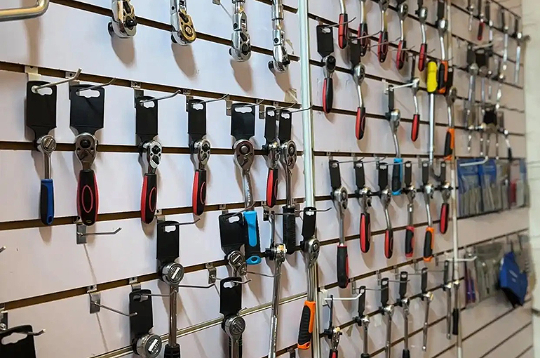 African Buyers Ink USD80 Million of Deals at China Hardware Trade Show
