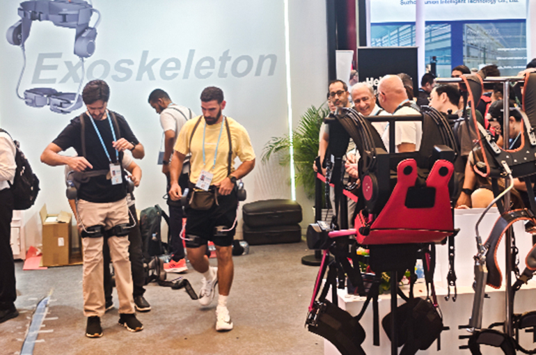 New Smart Healthcare Robot Zone Takes Center Stage at Canton Fair