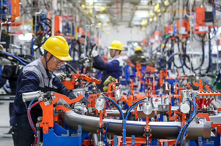 Chinese Plenum Puts Tech Self-Reliance, Domestic Demand Among Priorities for Next Five Years