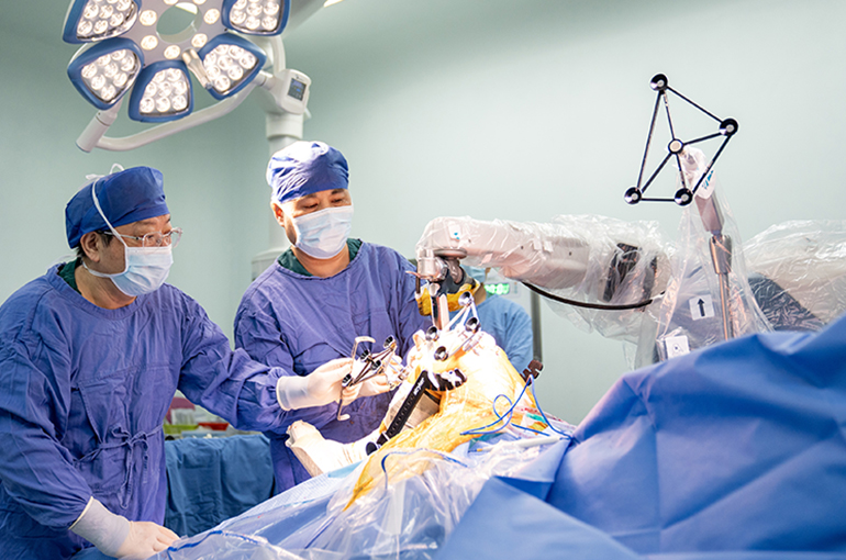 AI Progress to Make Surgical Robots a Bigger Presence in Hospitals, CUHK Professor Says