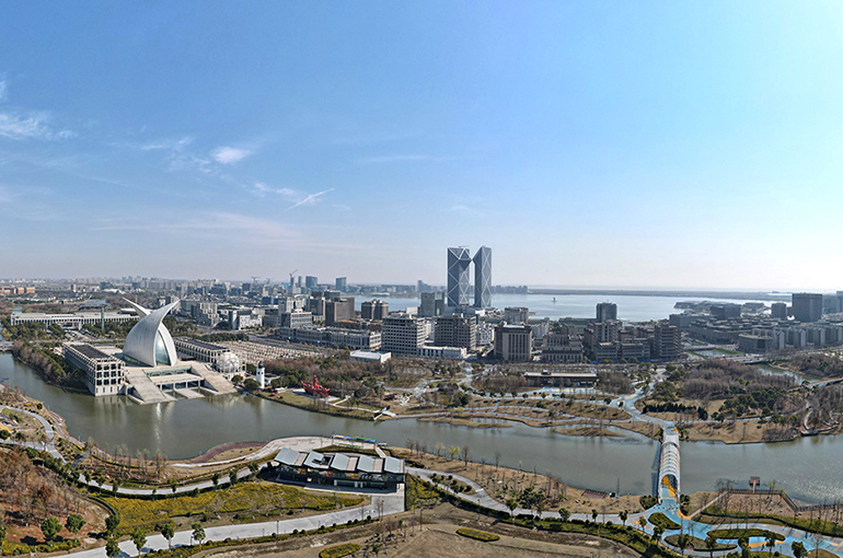 Shanghai FTZ's Lingang Special Area to Build Financial Services Ecosystem to Help Chinese Firms Expand Overseas