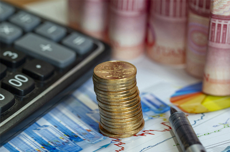 Experts See New Fiscal, Monetary Policy Signals in Proposals for China’s 15th Five-Year Plan