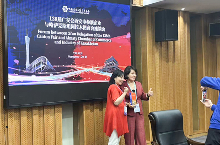 Kazakhstan Encourages Investment by Chinese Firms, Almaty's Business Chamber Chair Says