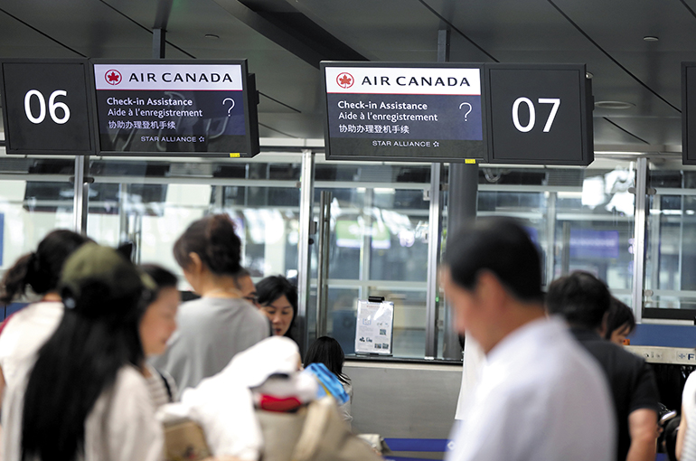 Canada Flight Searches Surge After China Resumes Group Tours to Country
