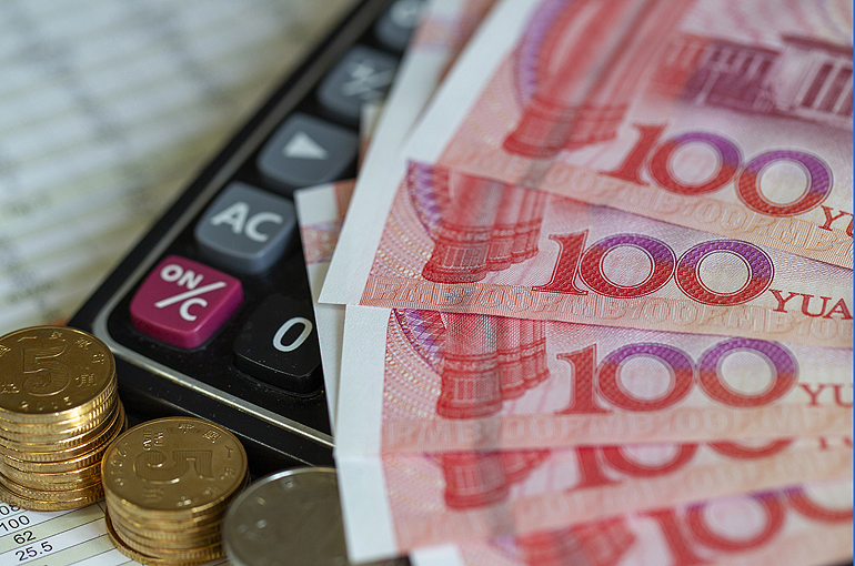 China’s Local Governments Borrow Record USD1.2 Trillion in First 10 Months