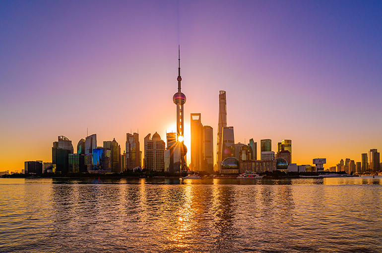 Shanghai's Int’l Industrial Competitiveness Is at Crucial  Structural Upgrading Stage, Report Says