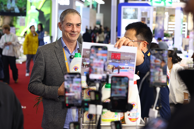 [CIIE] Foreign Firms Are Optimistic About China’s Consumer Market