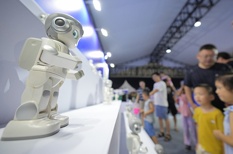 China to Promote AI Toys, Hike Safety Standards to Protect Kids