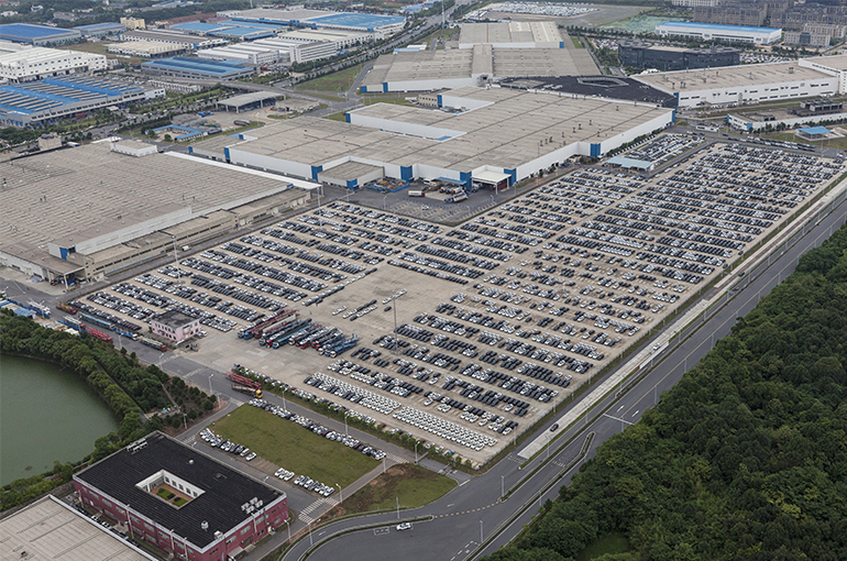 GAC Fiat Chrysler’s Changsha Plant Sells at Sixth Auction to Apple Supplier Lens