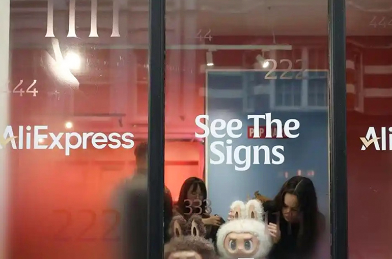 Black Friday Takes China’s Livestream Sales Go Global