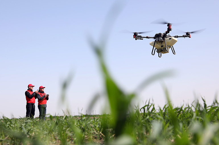 Drone Pilot Jobs Gain in Popularity as China’s Low-Altitude Economy Takes Off