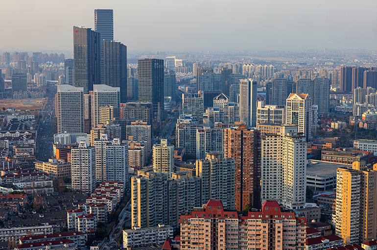 Prices of Pre-Owned Homes Drop, New Properties Jump in China’s Top 100 Cities in November