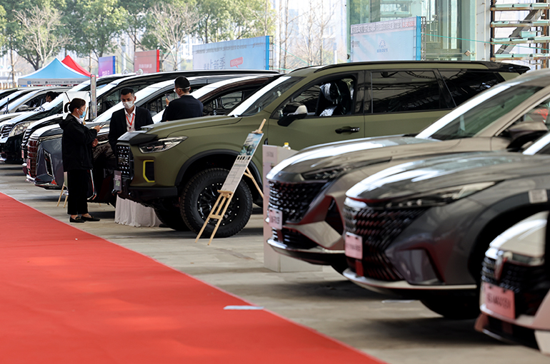 China's Top-Selling Car Models Suffer November Sales Plunge