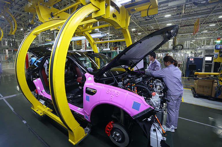 Chongqing and Hefei Drive China’s Shifting Auto Production Map