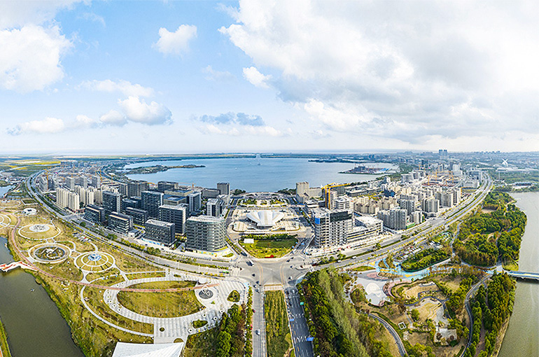 Shanghai’s Lingang to Nurture Offshore Finance With New Zone