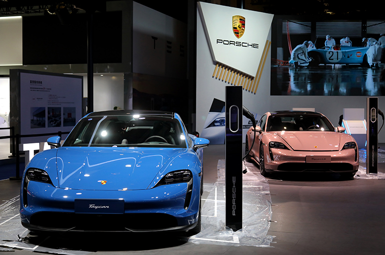 Porsche's China Sales Drop for Fourth Straight Year in 2025