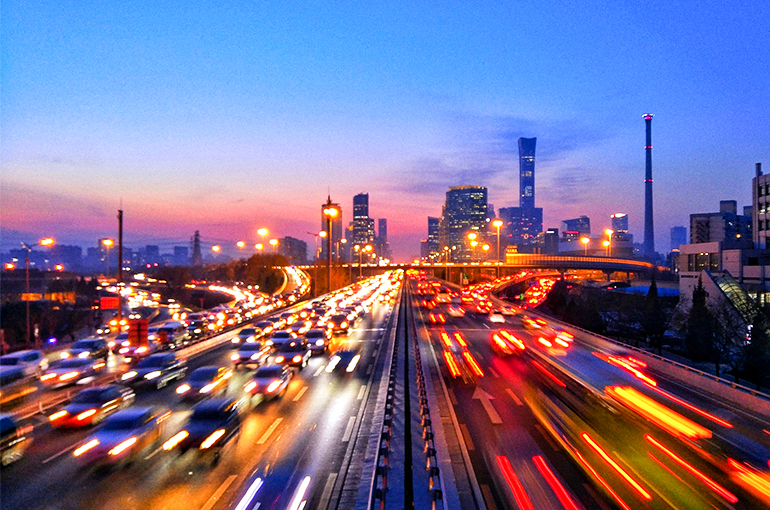 China's Economy to Grow 4.8% in 2026, Chief Economists Predict