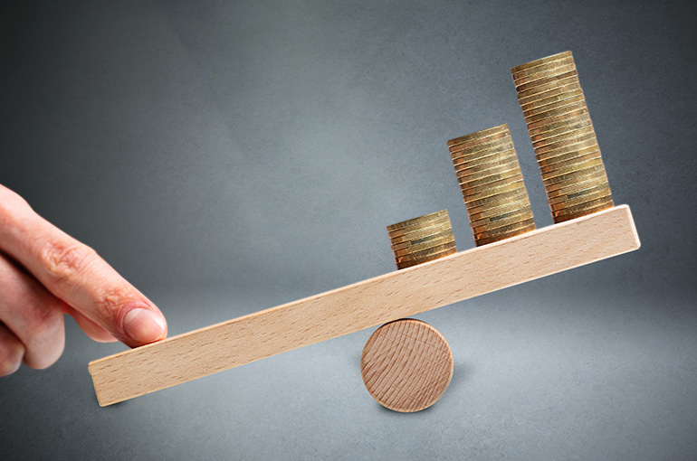 China’s Debt-to-GDP Ratio Tops 300% in 2025 on Slower Economic Growth, Think Tank Says