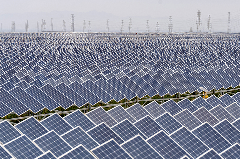 China’s Solar Installations to Drop in 2026, CPIA Honorary Chairman Says