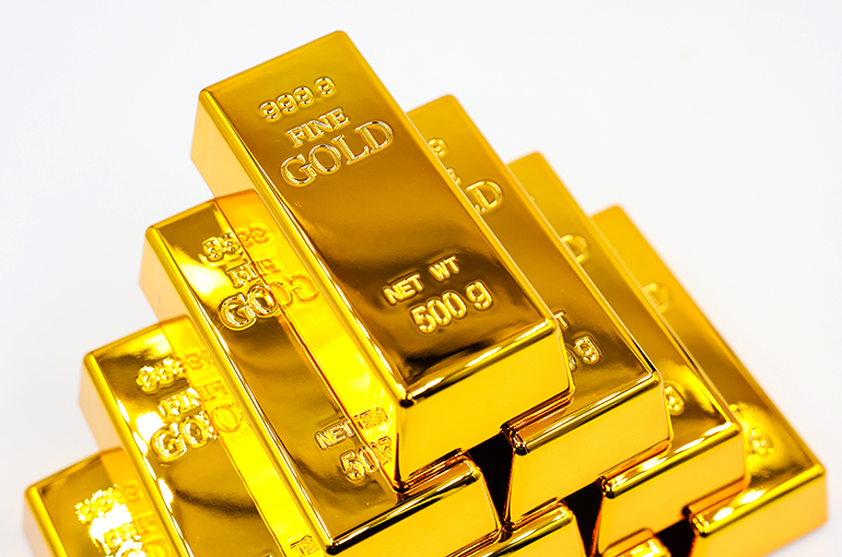 China Hikes Gold Holdings for 15th Straight Month in January