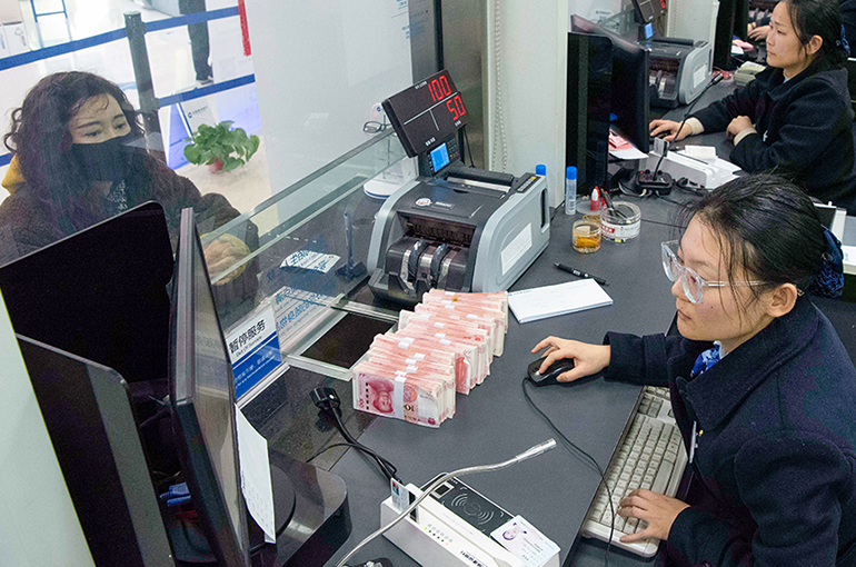 Deposit War Heats Up at Chinese Banks Ahead of Lunar New Year