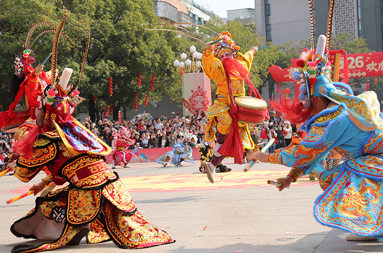 Guangdong Leads China in Tourist Numbers, Revenue During Lunar New Year Break