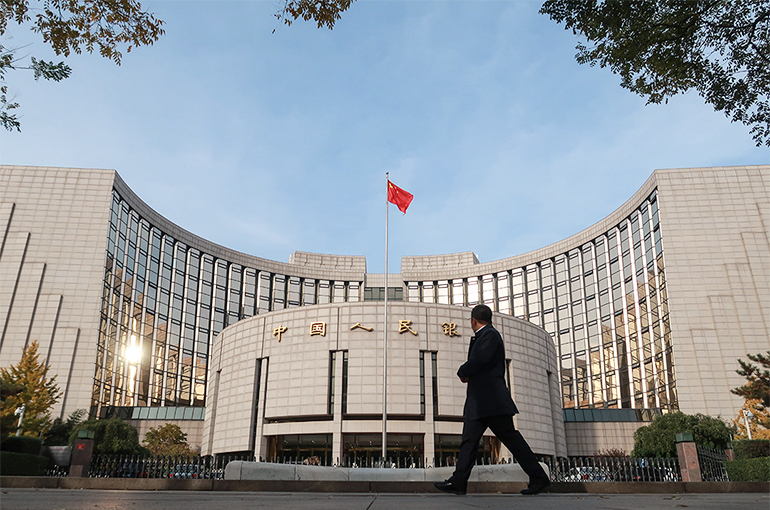China Lowers Forex Risk RRR to Support Hedging, Curb Yuan Gains