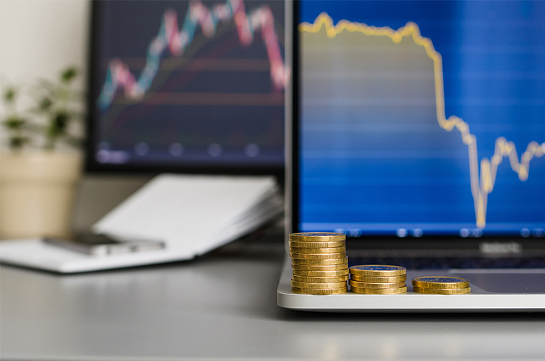 Chinese Gov't Bonds Rebound on Middle East Crisis; Oil Price, Inflation Risks Cloud Outlook, Analysts Say