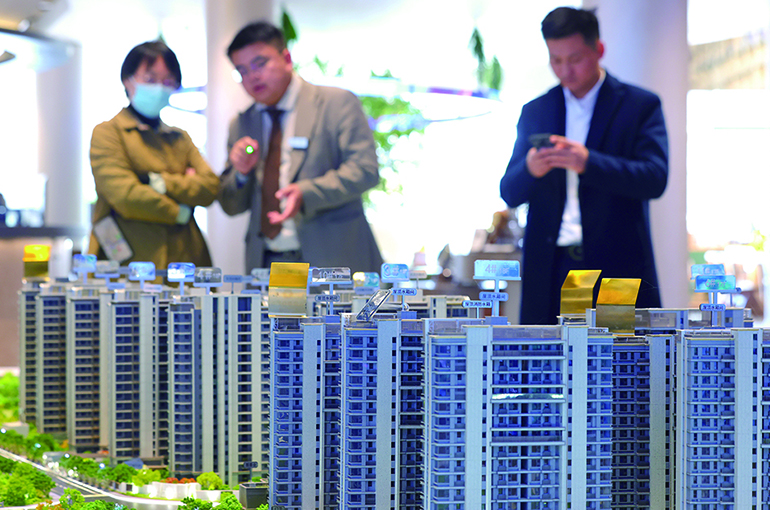 Shanghai New Home Inquiries Surge After City Further Eases Buying Curbs