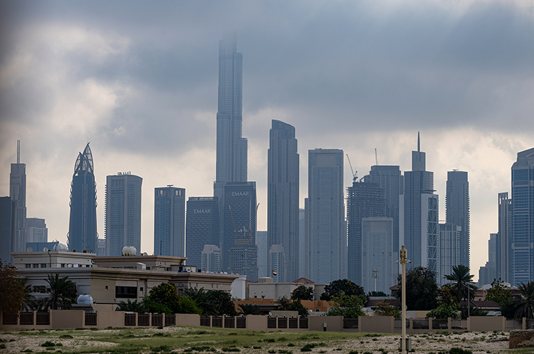 Chinese Investors Hit Pause on Middle East Property Buying
