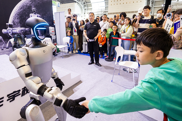 China's Unitree Robotics to Raise USD608 Million in Shanghai Star Market IPO