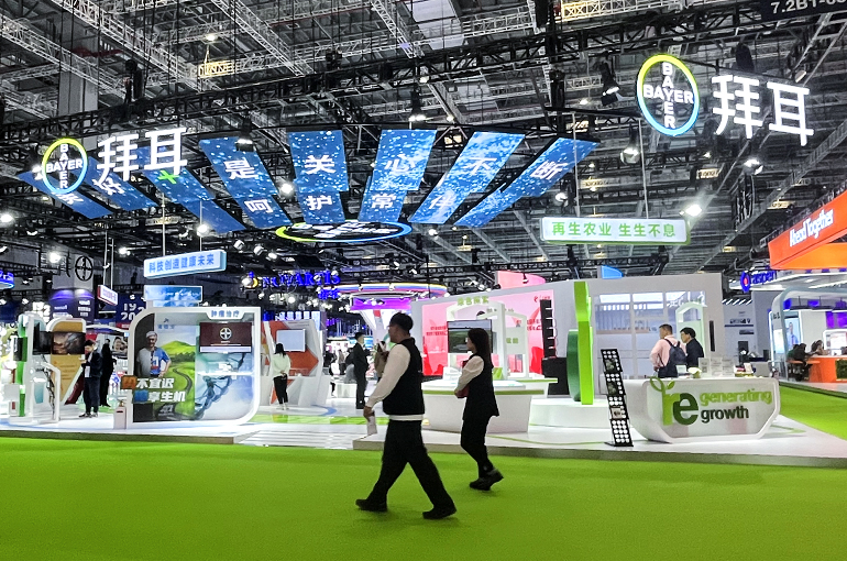 Bayer Deepens China Innovation Bet as Pharma Unit Eyes 30% Margin