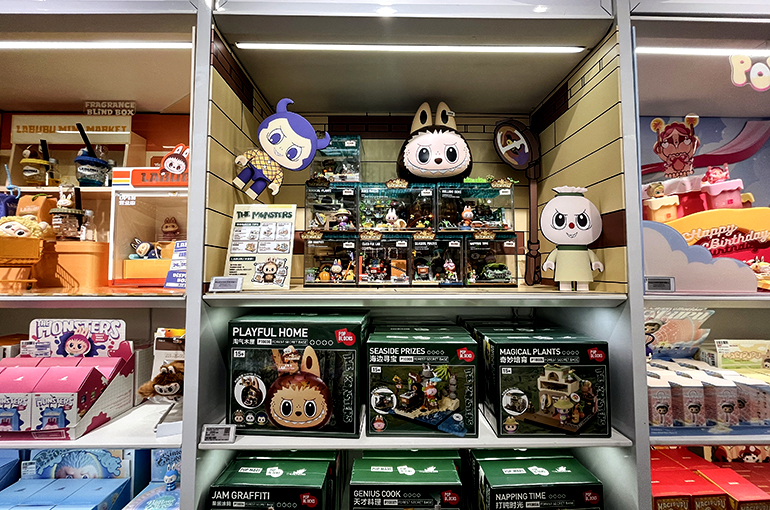 Chinese Online Retailers Eye Designer Toy Market as Sales Surge